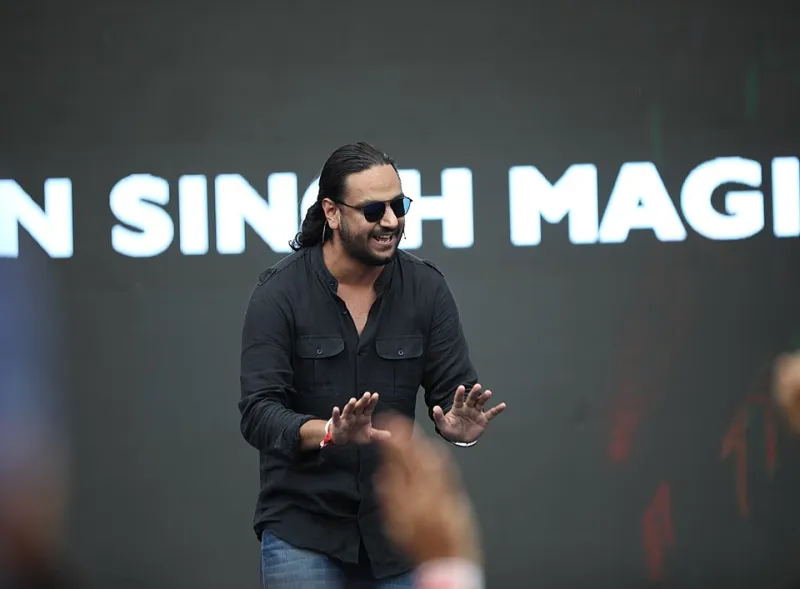 Your Favorite Artist Has 10 Million Streams and Nobody Actually Knows Their Name